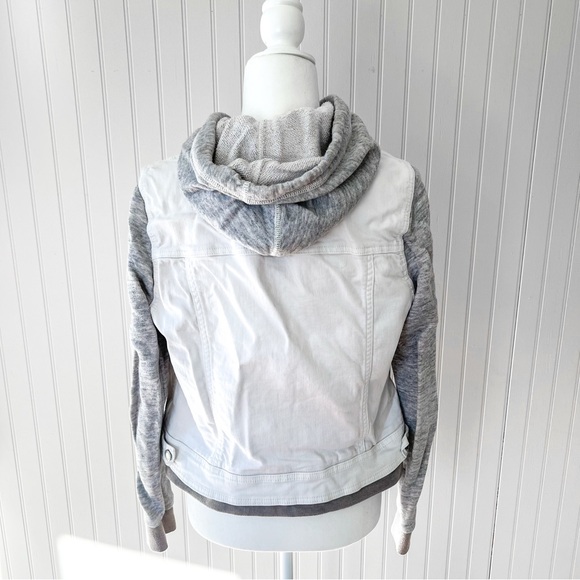 American Eagle White Denim Hoodie - Picture 3 of 4